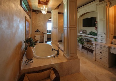 Create a Luxurious Spa-quality Bathroom with Palm Coast Home Builders